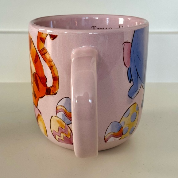 True Friends are Forever - Winnie the Pooh and Tigger Eggcelent Easter Mug - Picture 5 of 12